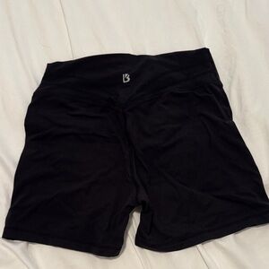 Buffbunny Legacy Short 4”